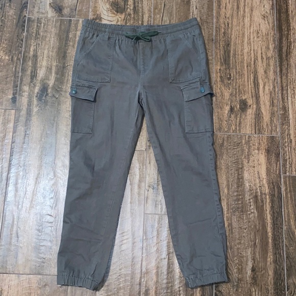 ARMY GREEN DISTRESSED JOGGERS - Picture 1 of 6
